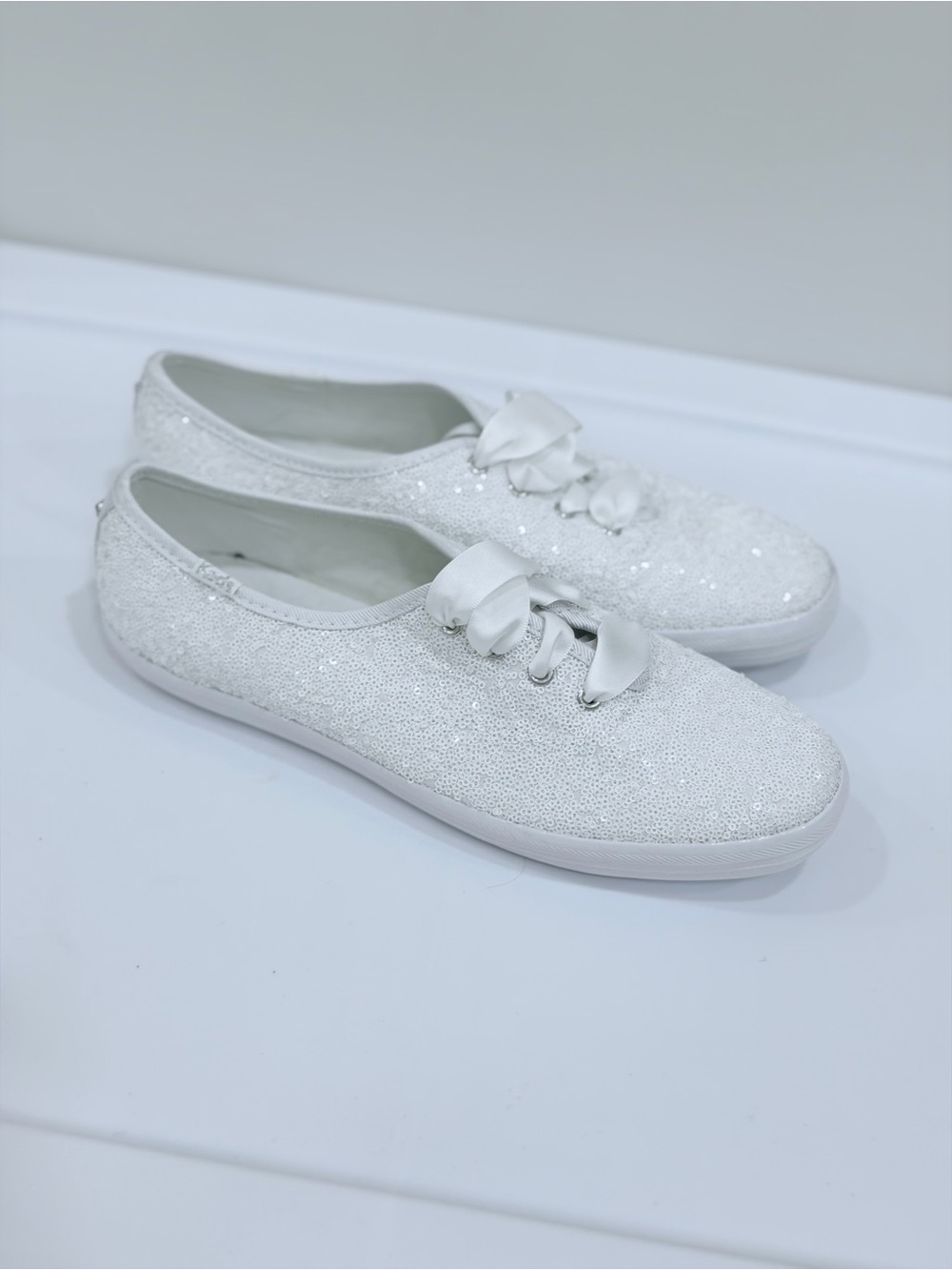 Keds White Sequin Slip-On Sneakers size 7